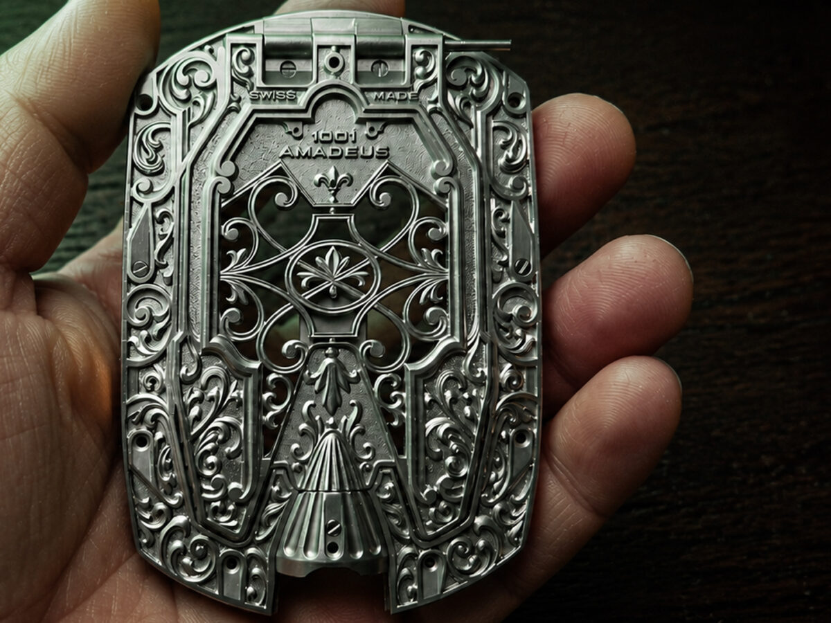 Urwerk embraces pocket watch trend for unique baroque masterpiece