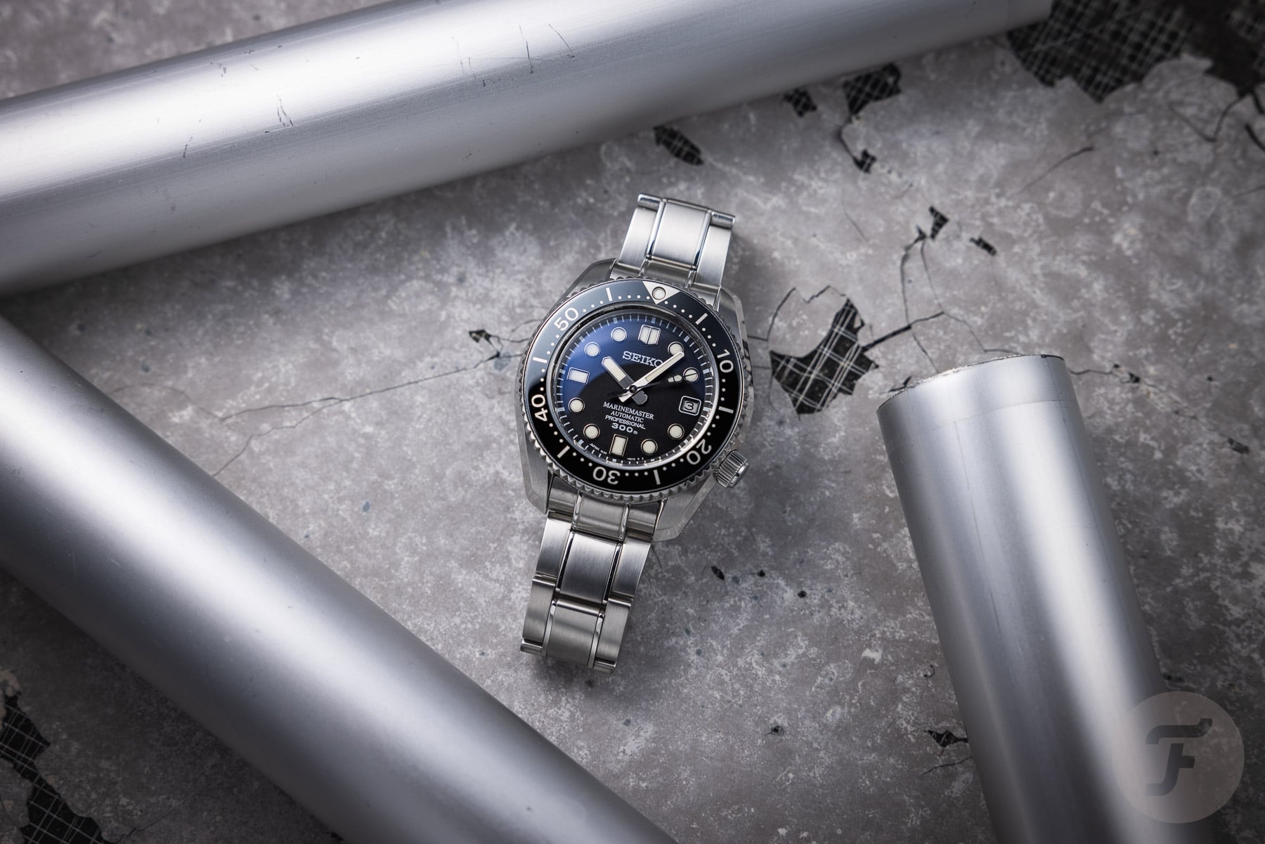 Is It Worth It? — The Praised But Underrated Seiko Marinemaster 300