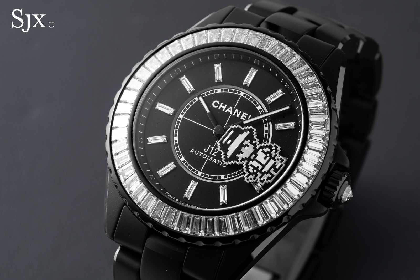 Hands On: Chanel J12 Coco Game