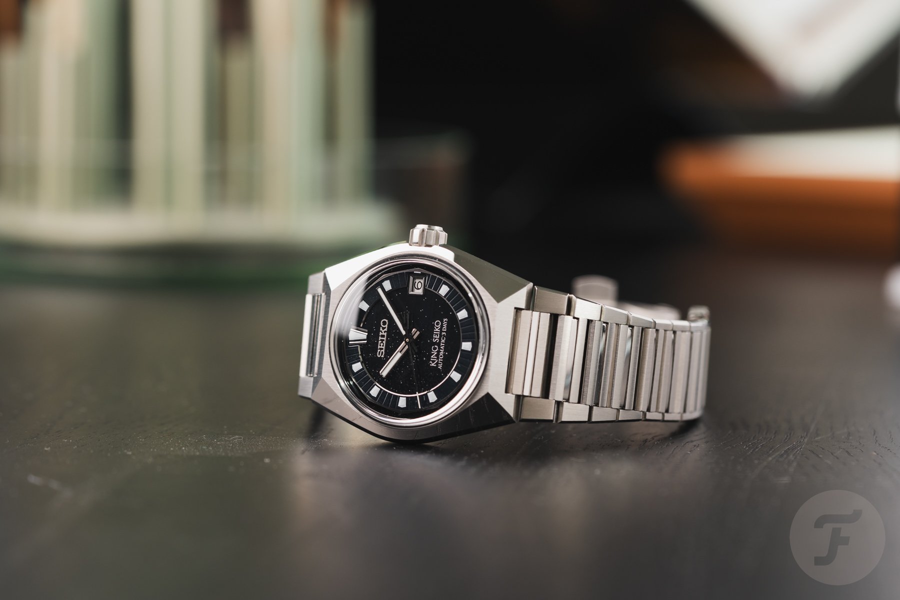 The King Seiko Vanac HKF005 Brings The Toyko Skyline To Your Wrist